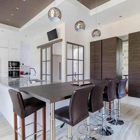 Private Le Kervan * Arcachon